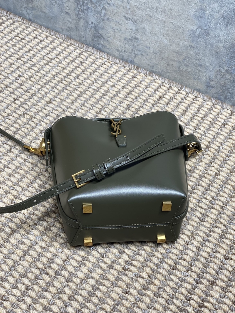 Y51 top handle bags
